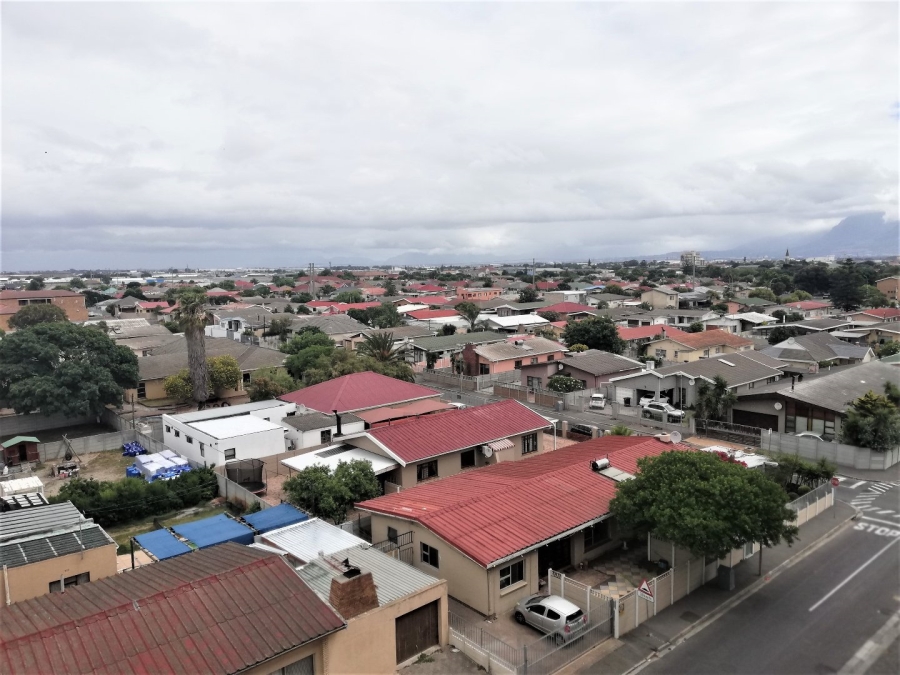1 Bedroom Property for Sale in Churchill Estate Western Cape